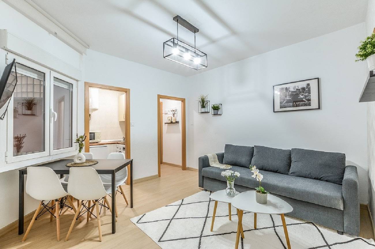 Apartamento entero, C Plaza de España 5B in Centro (Madrid), Madrid