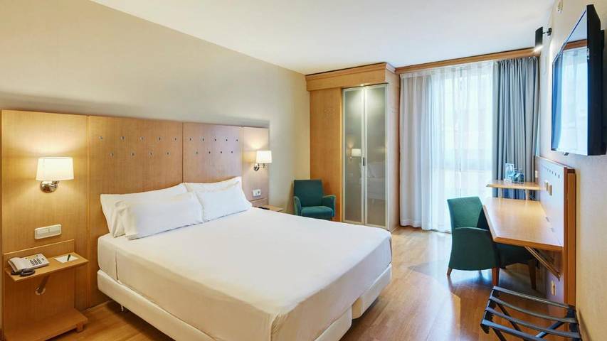Hotel para 2 personas, con vistas y jardín - 1