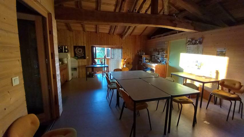 Maison de vacances pour 8 personnes, avec jardin, adapté aux familles à Haute-Rivoire