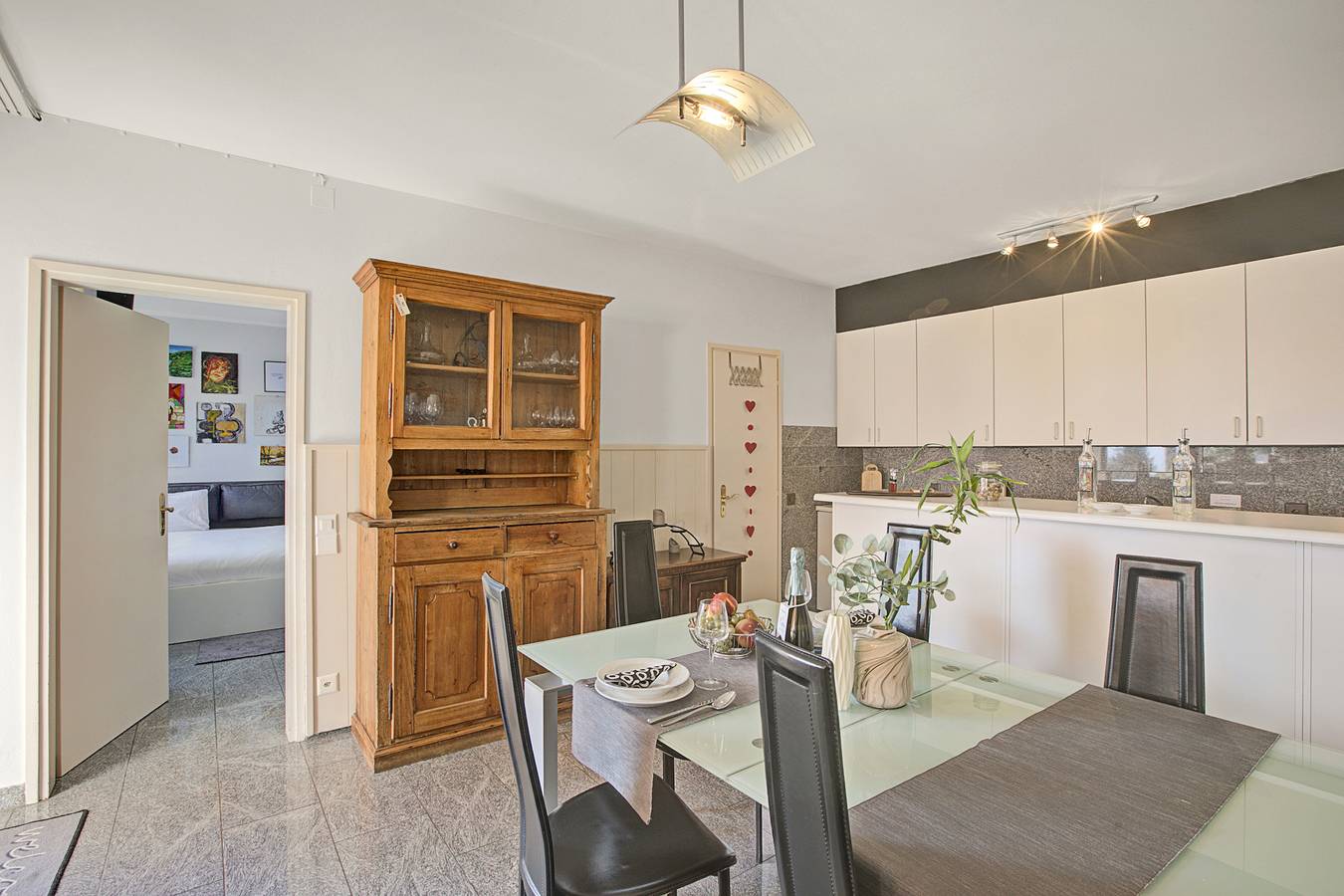 Ganze Wohnung, Casa Tecitt with Shared Pool in Val Resa in Brione sopra Minusio, Tessiner Alpen