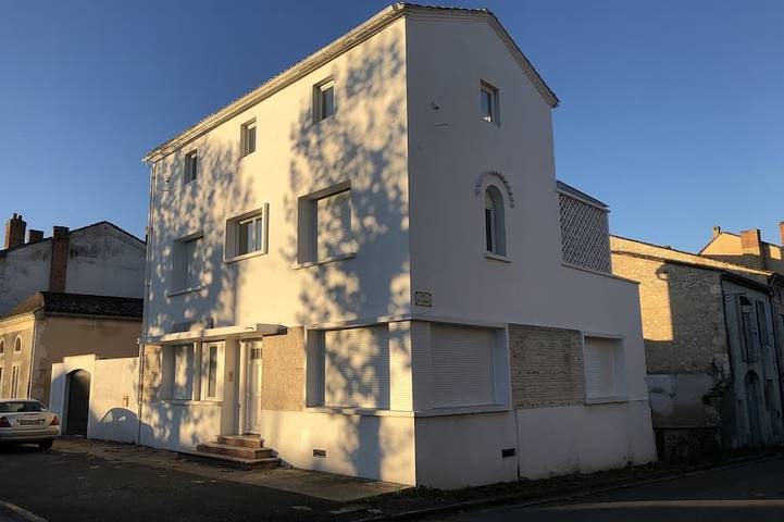 Maison de vacances pour 8 personnes, avec jacuzzi ainsi que jardin et terrasse à Eymet