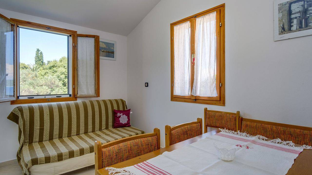 Ganze Ferienwohnung, Ferienwohnung für 3 Personen (29 m²) in Nerezine in Nerezine, Lošinj