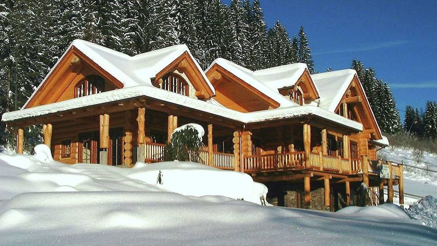 Chalet für 14 Personen, mit Sauna und Garten sowie Whirlpool in Bad Kleinkirchheim