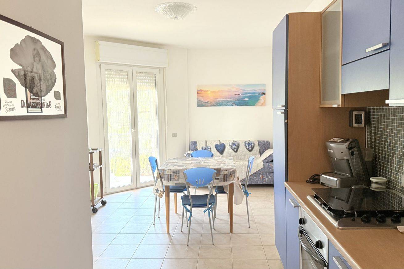 Apartamento entero, Se182 - Senigallia, three-room apartment facing the sea with balcony and parking space in Senigallia, Senigallia (Municipality)