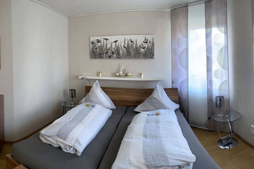 Ganze Wohnung, Ferienwohnung Klarblick ! Direkt am Teutoburger Wald in Bad Iburg in Bad Iburg, Metropolregion Bremen-Oldenburg