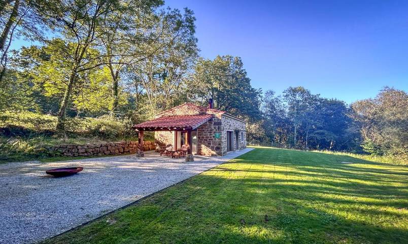 Casa rural para 2 personas, con vistas y terraza en Valle del Miera - 3