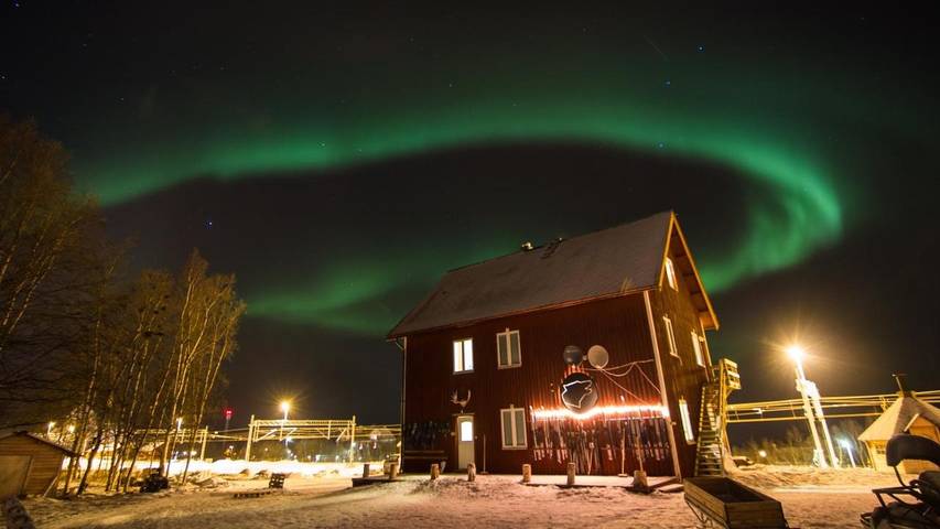 Location de vacances, avec Terrasse ainsi que Sauna et Vue à Abisko