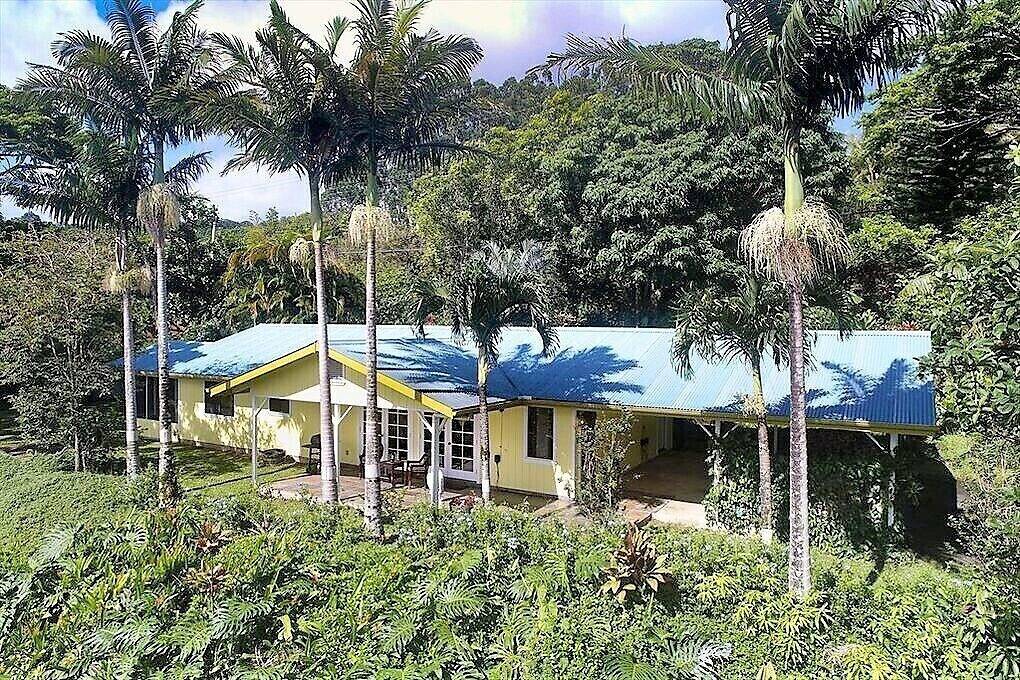 Neue Ferienwohnung mit Meerblick entlang der Hamakua Küste! in Hamakua