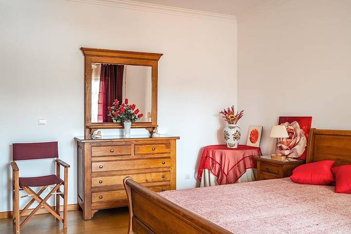 Lonicera Villa, Central Heating, Wifi, Garden, Pool!New! in Azenhas do Mar, Costa de Lisboa
