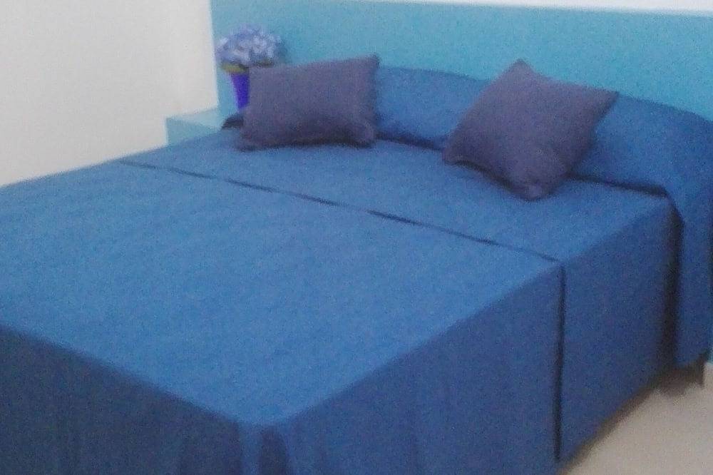 Appartamento intero, Alloggio a 50 mt. dal mare, 5 minuti da Gallipoli e dalle Maldive Salentine in Torre Suda, Racale