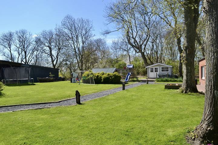 Ferienhaus für 5 Personen, mit Terrasse und Garten sowie Ausblick in Tating