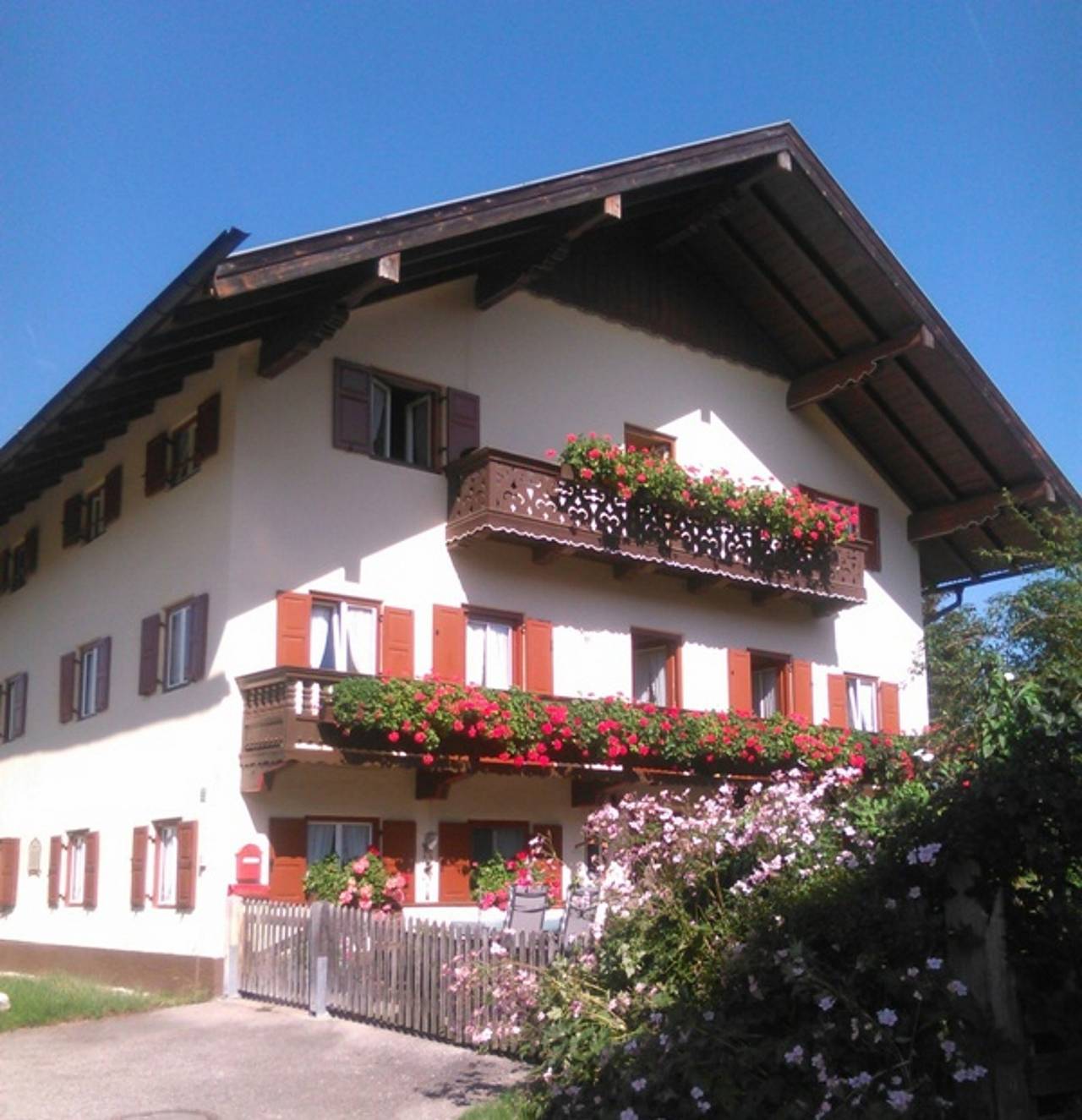 Adersberger Annemarie - Ferienwohnung - Ferienwohnung 50 qm 1G in Rottau, Grassau