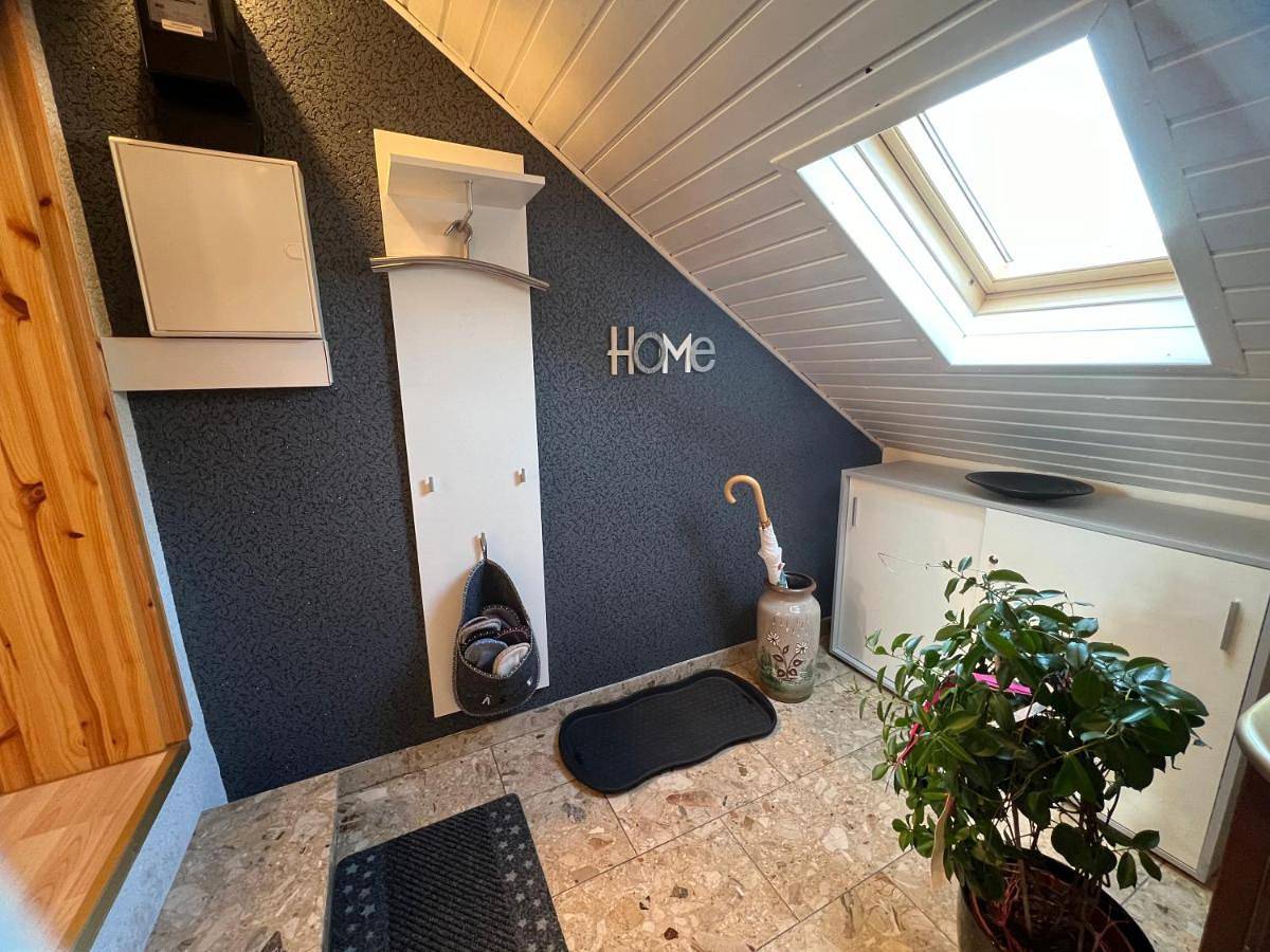 Ganze Wohnung, Twin Room Apartment in Bad Camberg, Landkreis Limburg-Weilburg