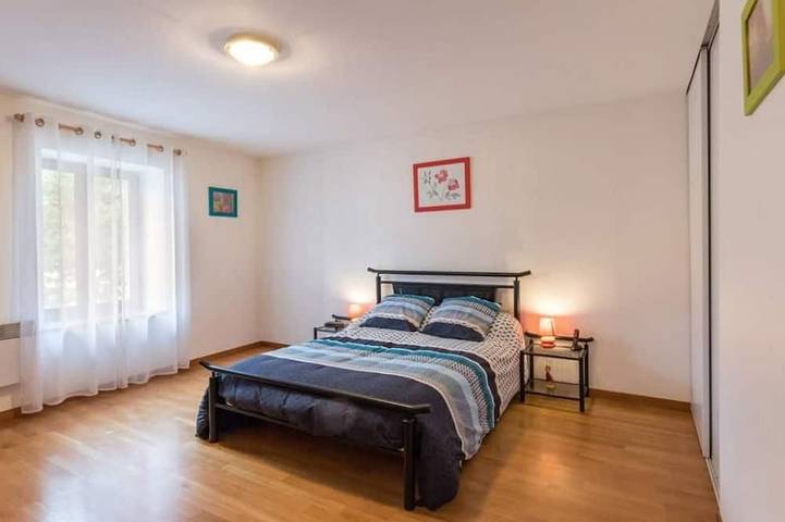 Gîte pour 6 personnes, avec jardin, animaux acceptés à Brotte-lès-Ray - 2