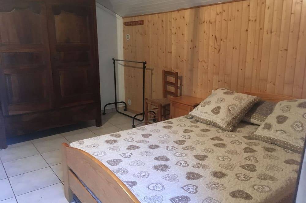 Cottage on the Causse Mejean in Gorges du Tarn Causses, Cévennes