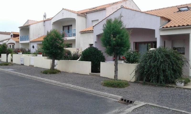 Appartement de vacances pour 4 personnes, avec piscine et terrasse
