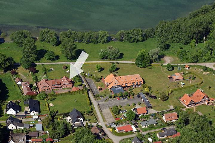 Ferienwohnung für 3 Personen, mit Sauna und Seeblick sowie Ausblick und Garten, kinderfreundlich am Schweriner See - 4
