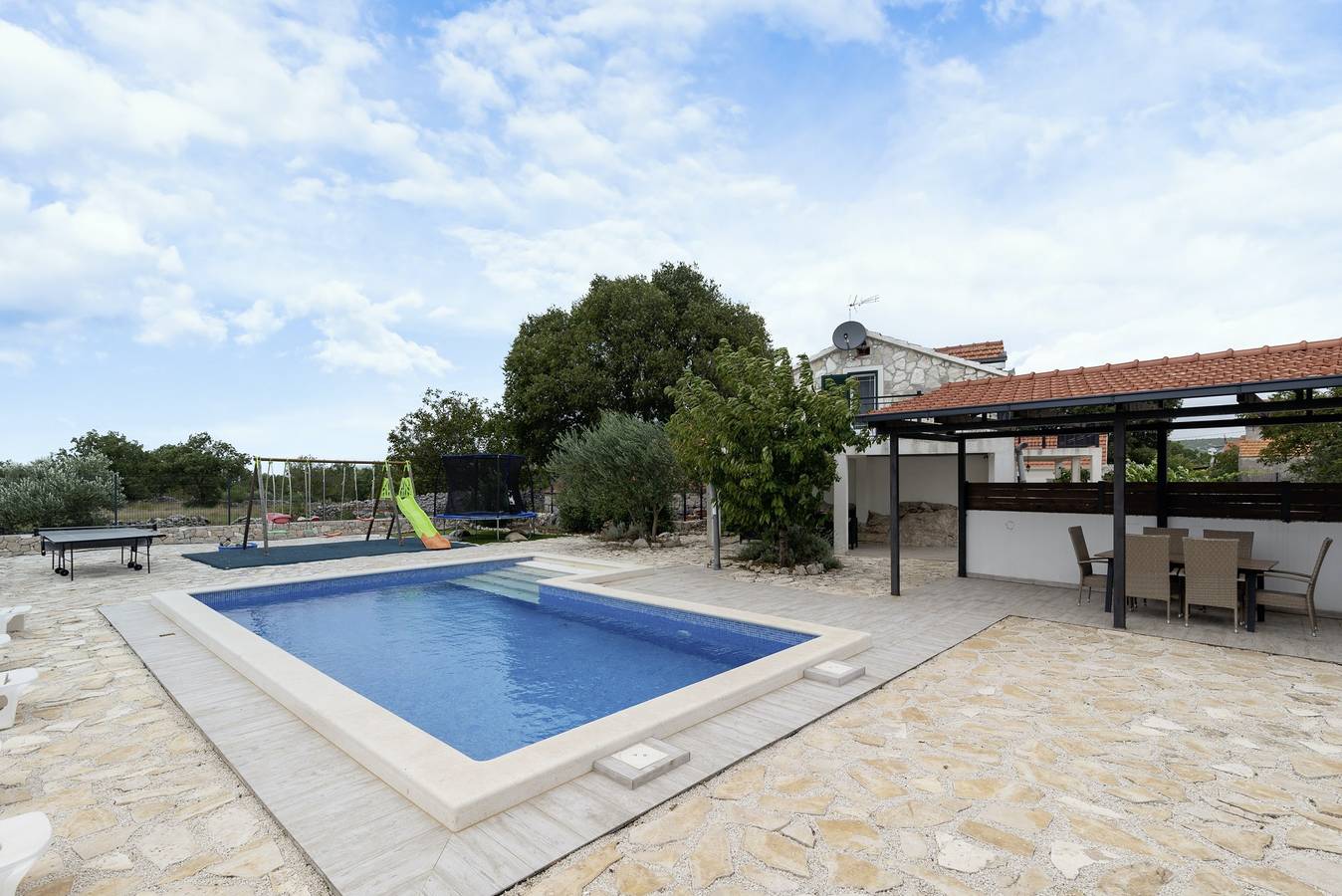 Villa Emanuel in Ljubitovica  - Haus für 4-6 Personen in Seget, Split-Dalmatia