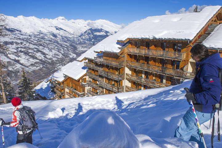 Apartamento para 4 personas, con balcón además de sauna y jacuzzi en La Plagne