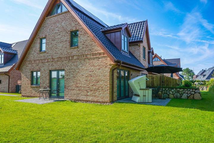 Ferienhaus für 4 Personen, mit Garten und Sauna in Tinnum - 2