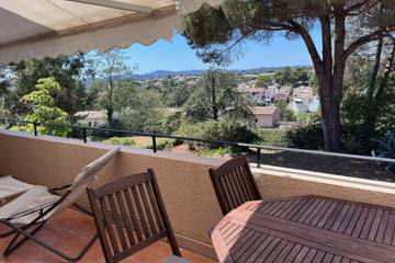 Location De Vacances pour 4 Personnes dans Villeneuve-Loubet, Région de Cannes, Photo 3