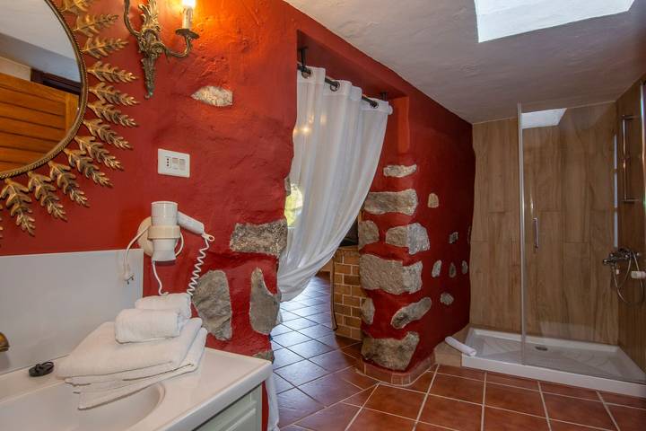 Chalet para 3 personas, con jardín además de terraza y jacuzzi en Gran Canaria - 2