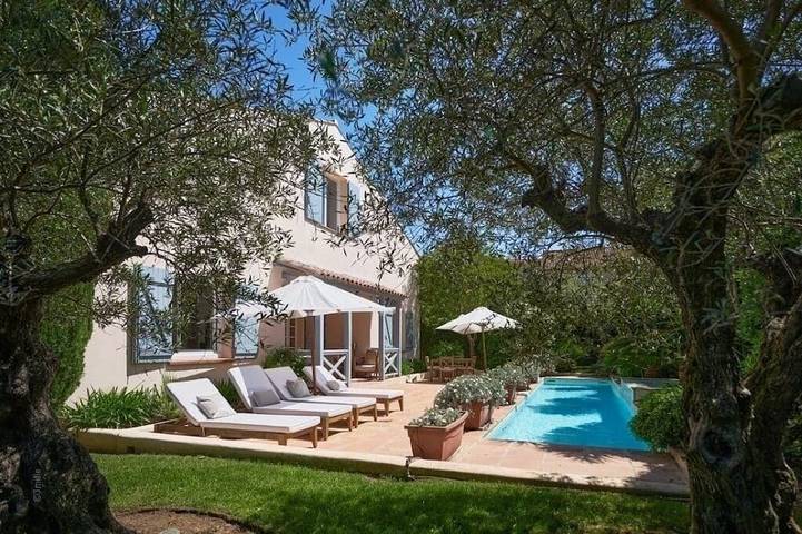 Villa voor 8 personen, met balkon en tuin in Saint-Tropez
