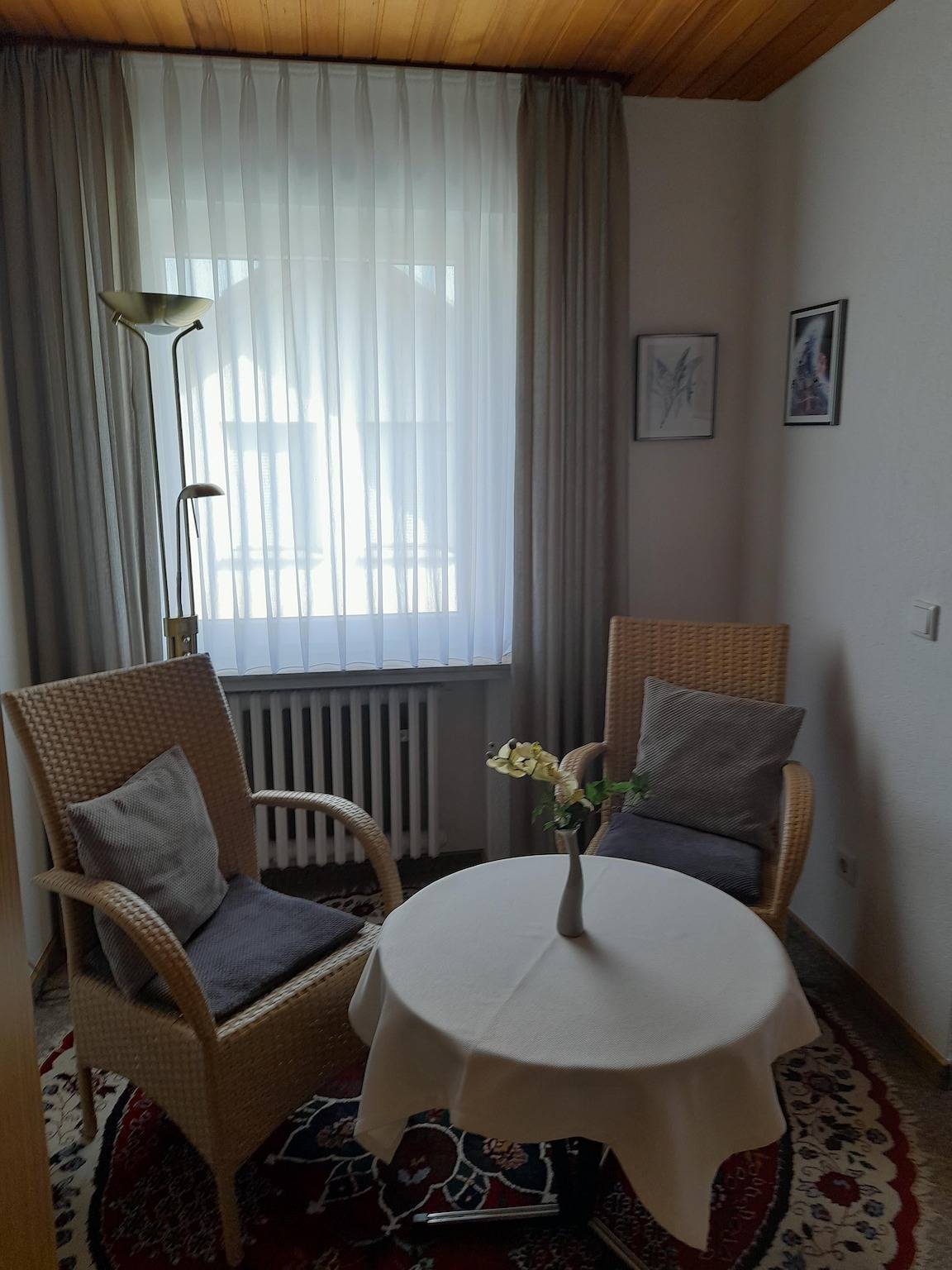 Apartamento vacacional entero, Doppelzimmer, Bad, Wc, Balkon in Bad Driburg, Distrito de Höxter