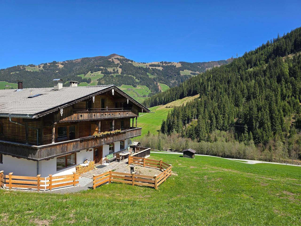 Ganze Wohnung, Ferienwohnung mit traumhaftem Bergblick in Inneralpbach, Alpbach