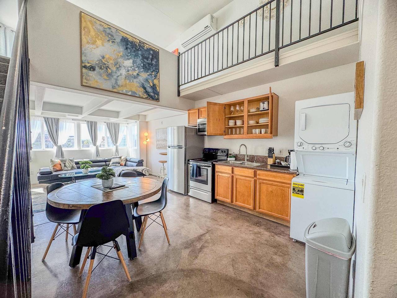 Entire apartment, 202  Little Italy Urban Oasis Amazing Views in San Diego, San Diego County