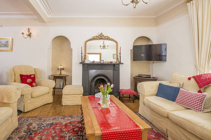 Holiday rental for 8 people in Tenby