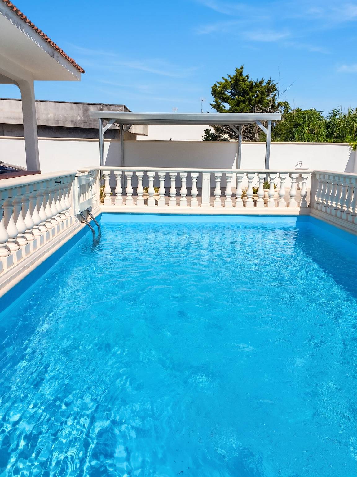 Apartamento entero, Villa con piscina en Punta Prosciutto, 120 m², área de juegos in Porto Cesareo, Golfo de Tarento
