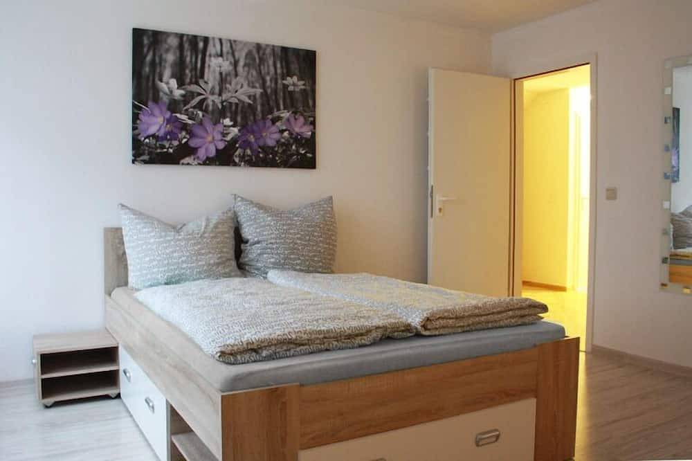 Entire apartment, Apartment Fuchs between forest and lake in Bad Saarow, Dahme-Seengebiet