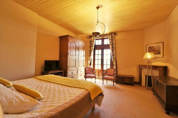 Gîte pour 12 personnes, avec terrasse et jardin à Beynac-et-Cazenac - 4