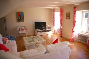 Maison De Vacances pour 8 Personnes dans Pointe du Raz, Plogoff, Photo 1
