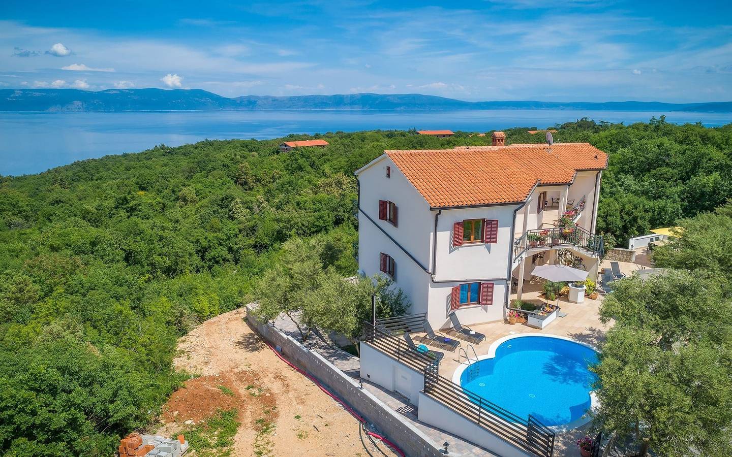 Ganzes Studio, Lara 9 - Shared Pool, Sauna, Jacuzzi in Drenje, Ostküste Istrien