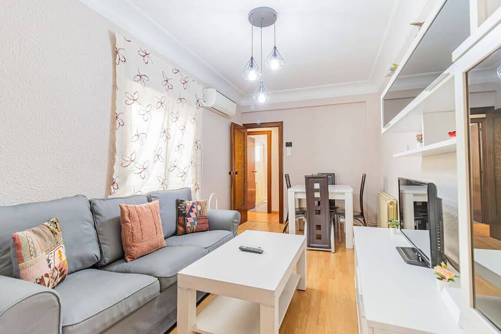 Entire apartment, Your Home in the Heart of Zaragoza in Saragossa, Saragossa Province