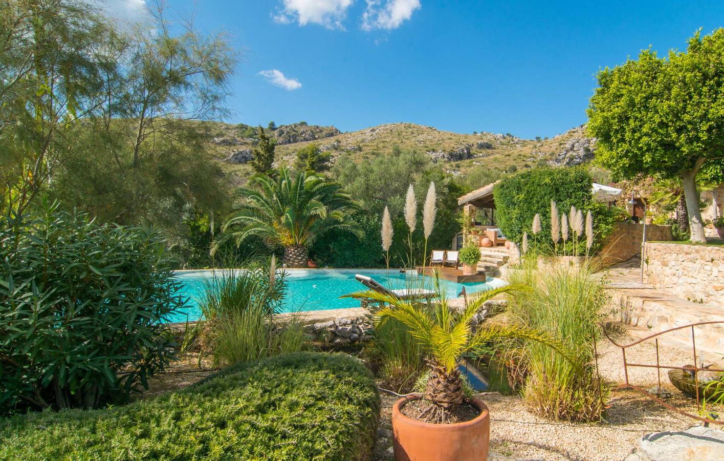 Ganze Ferienwohnung, Apartment am Strand mit Pool, Küche und Wi-Fi in Artà, Mallorca Osten