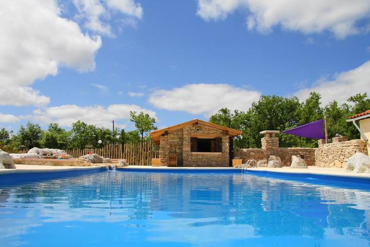 Tente pour 5 personnes, avec piscine ainsi que jardin et vue dans le Tarn-et-Garonne - 2