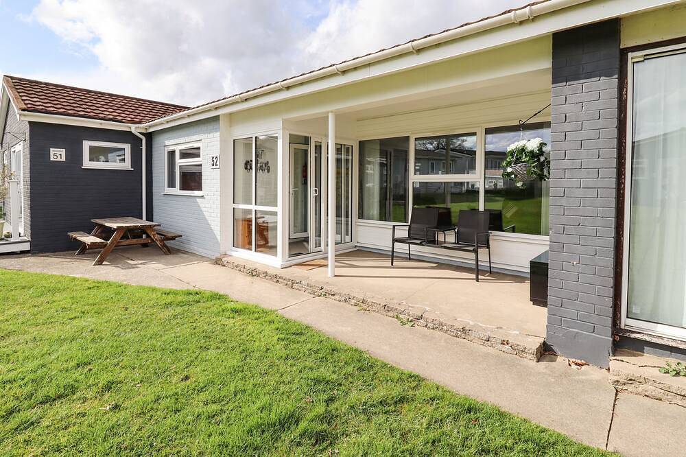 Bungalow for 4 People in Waveney District, Suffolk