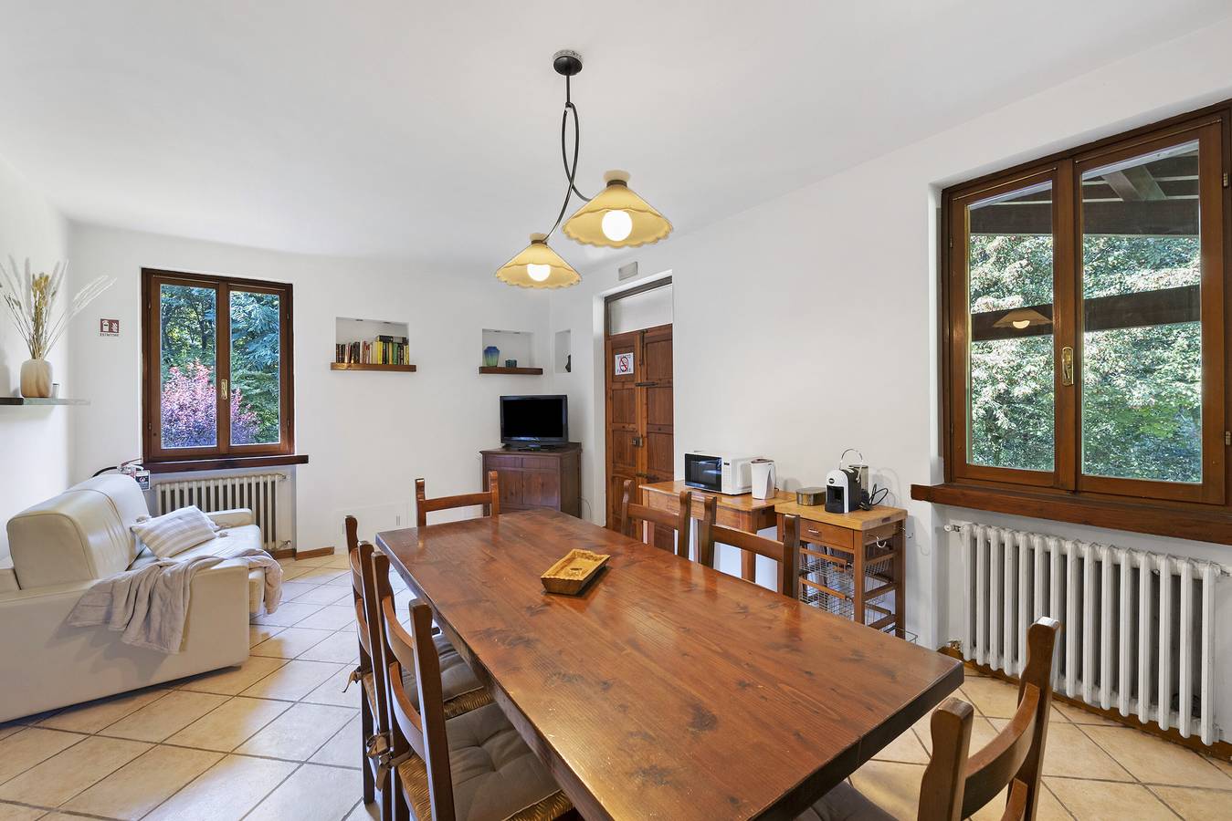 Ferienhaus 'Villetta Arcadia Corallo' mit Bergblick, Privater Terrasse und Privatem Garten in Vobarno, Gardasee-Berge