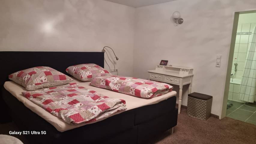 Appartement entier, Appartement "Haus Zeller" avec terrasse privée et Wi-Fi in Klettgau, Hautes Forêts-Noires