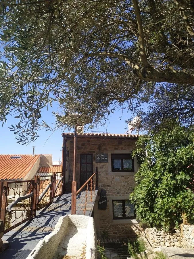 Casa de vacaciones para 6 personas, con terraza y jardín - 1