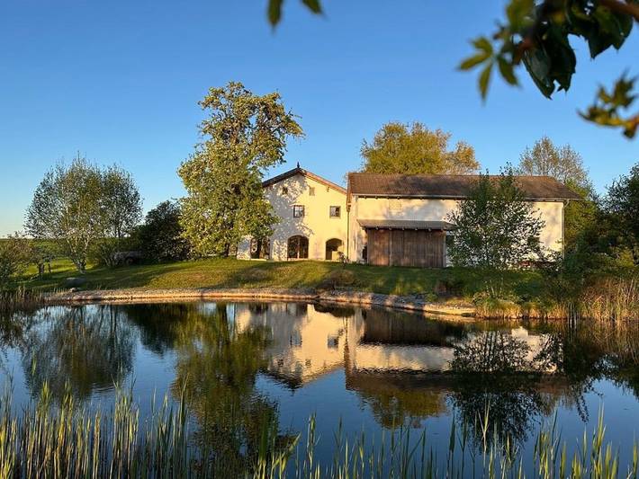 Ferienwohnung für 4 Personen, mit Balkon und Terrasse sowie Garten und Ausblick