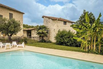 Location de vacances pour 12 personnes, avec jardin, animaux acceptés dans Castelnau-Montratier-Sainte-Alauzie