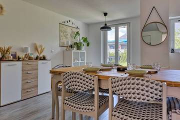 Gîte pour 4 personnes, avec jardin à Grand-Couronne
