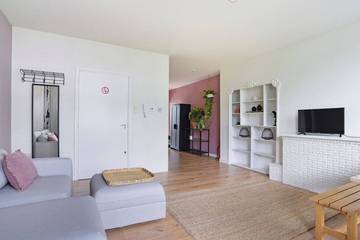 Apartment for 4 People in Rotterdam, South Holland, Photo 3