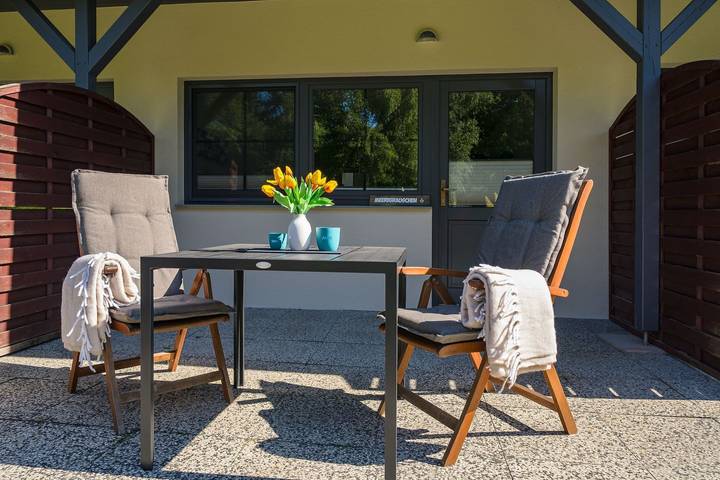 Ferienwohnung für 2 Personen, mit Terrasse und Garten in Prerow - 3