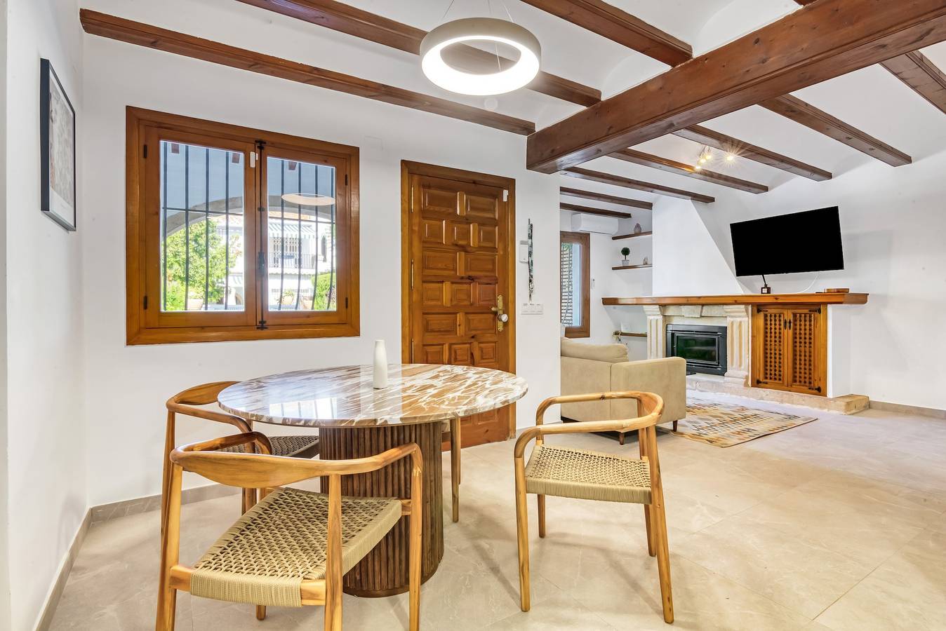 Casa Vacanze 'Ortega' con Piscina Condominiale, Wi-Fi e Aria Condizionata in Toscamar, Jávea