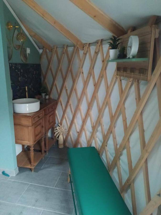 Chambre d’hôte pour 2 personnes, avec jacuzzi et terrasse dans Camblain-Châtelain